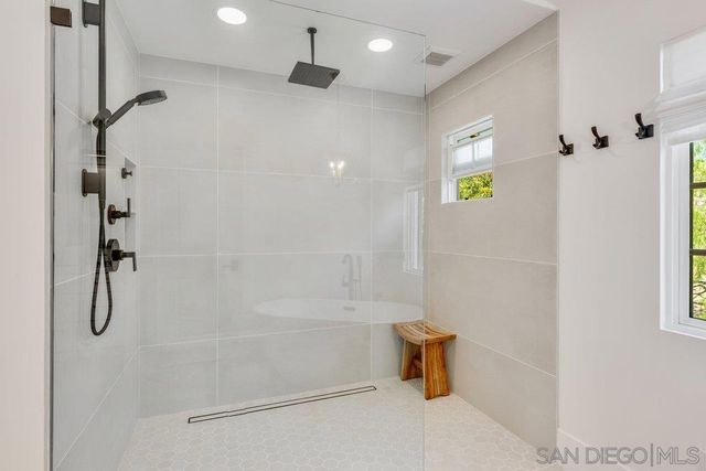 7778 Tierra Tesoro, San Diego, CA 92127