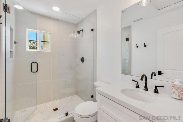 7778 Tierra Tesoro, San Diego, CA 92127