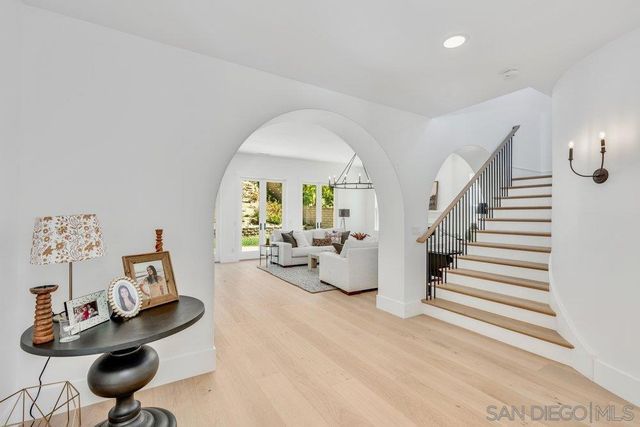 7778 Tierra Tesoro, San Diego, CA 92127