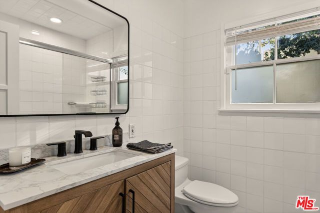 456 Lincoln Boulevard, Santa Monica, CA 90402