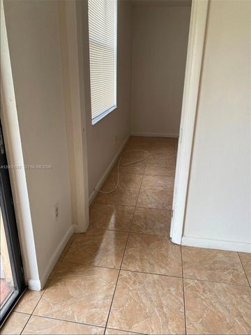 14201 N Kendall Dr 407D, Miami, FL 33186