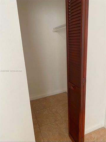 14201 N Kendall Dr 407D, Miami, FL 33186