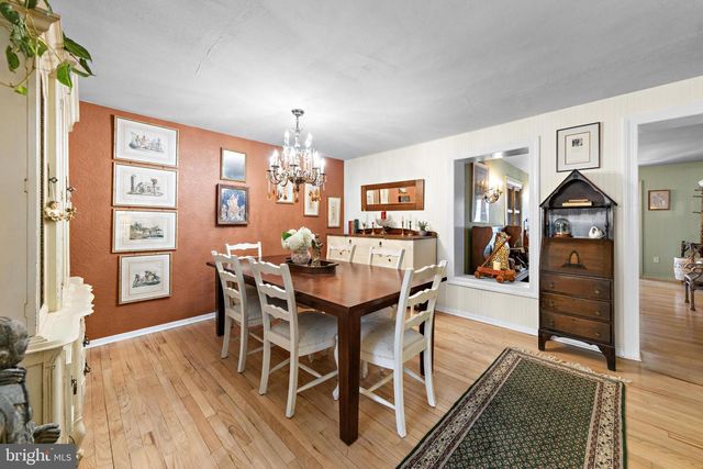 410 ABSECON TER, Tuckerton, NJ 08087
