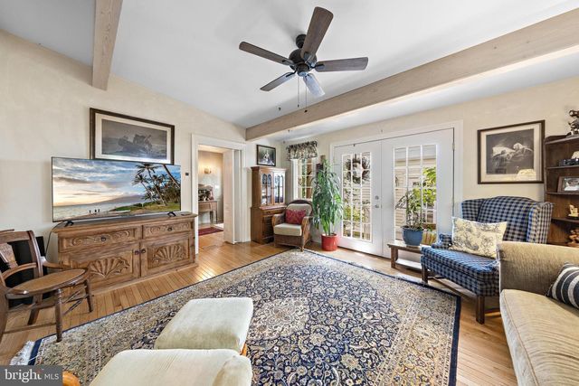 410 ABSECON TER, Tuckerton, NJ 08087