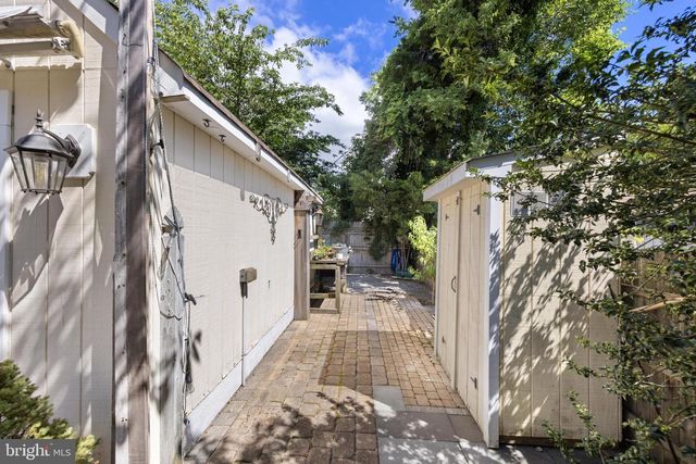 410 ABSECON TER, Tuckerton, NJ 08087