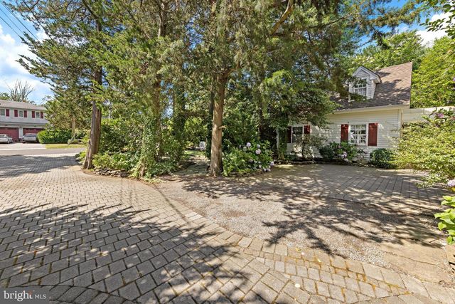 410 ABSECON TER, Tuckerton, NJ 08087