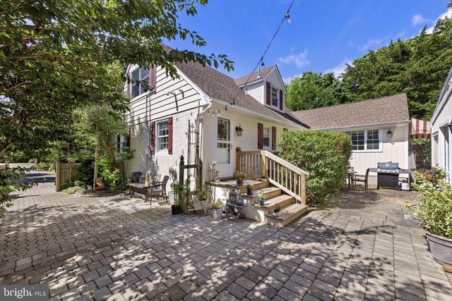 410 ABSECON TER, Tuckerton, NJ 08087