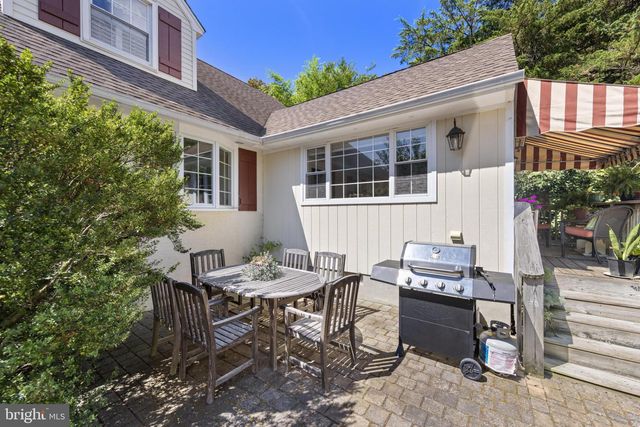 410 ABSECON TER, Tuckerton, NJ 08087