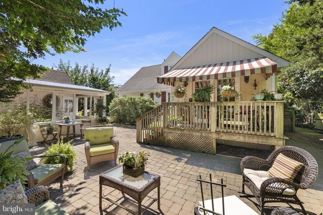 410 ABSECON TER, Tuckerton, NJ 08087