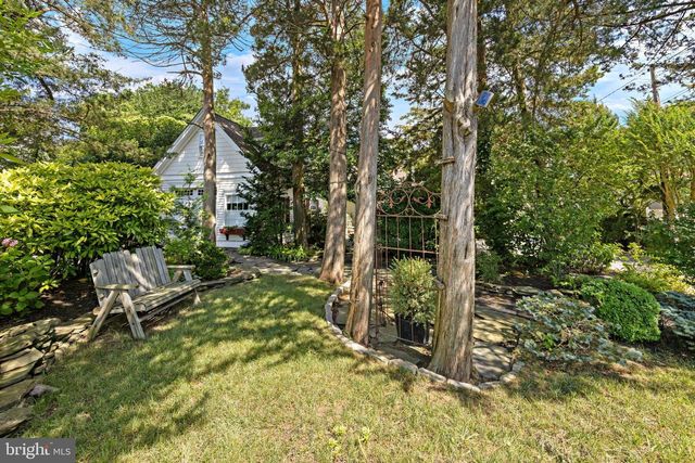 410 ABSECON TER, Tuckerton, NJ 08087