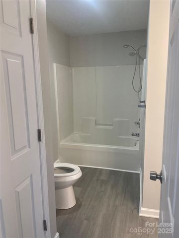 4430 Faraday Street, Charlotte, NC 28208