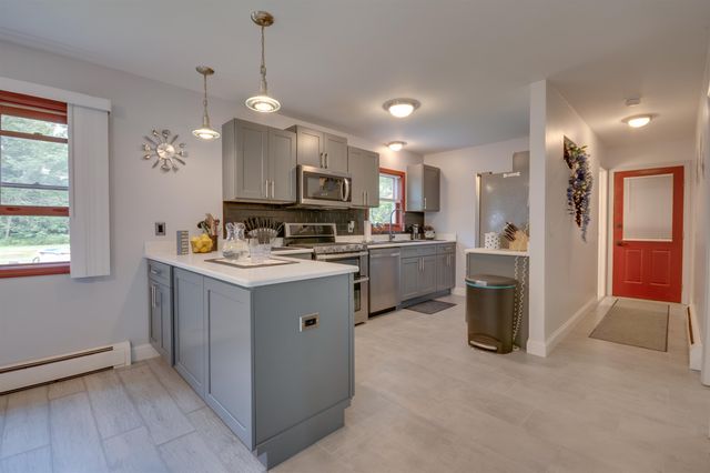 82 Learned Drive, Westford, VT 05494