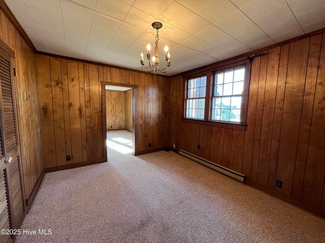 204 Woodland Circle, Hertford, NC 27944