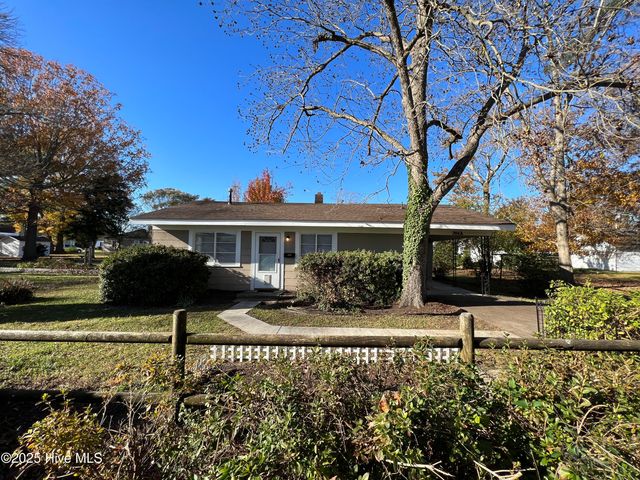 204 Woodland Circle, Hertford, NC 27944