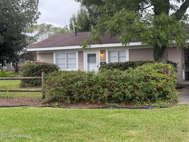 204 Woodland Circle, Hertford, NC 27944