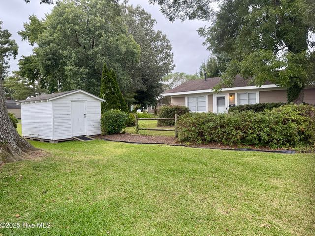 204 Woodland Circle, Hertford, NC 27944