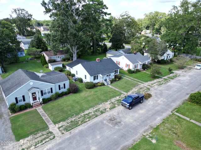 204 Woodland Circle, Hertford, NC 27944