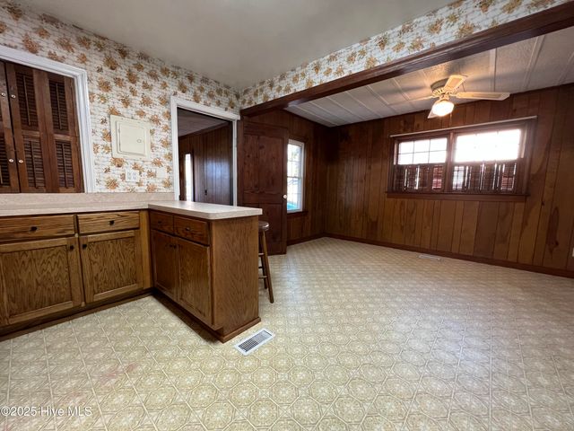 204 Woodland Circle, Hertford, NC 27944