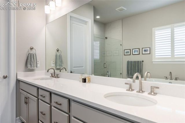 124 Kitselman Drive, Castle Rock, CO 80104