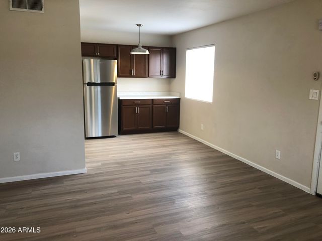 700 W UNIVERSITY Drive 210, Tempe, AZ 85281