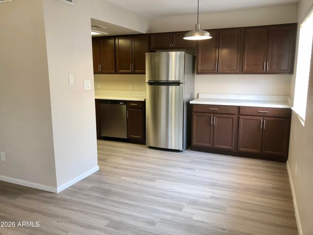 700 W UNIVERSITY Drive 210, Tempe, AZ 85281