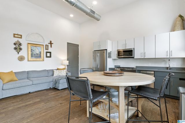 1801 2nd Ave N Apt 301, Birmingham, AL 35203