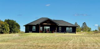 8147 Us Highway 77, Marietta, OK 73448