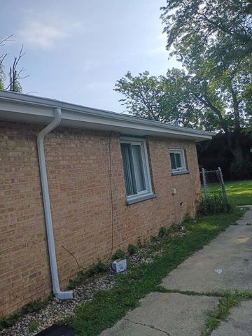 16029 Circle Drive, Markham, IL 60428