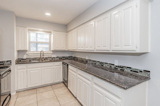 6616 Berke Place A, Fort Worth, TX 76116