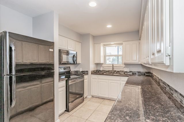 6616 Berke Place A, Fort Worth, TX 76116