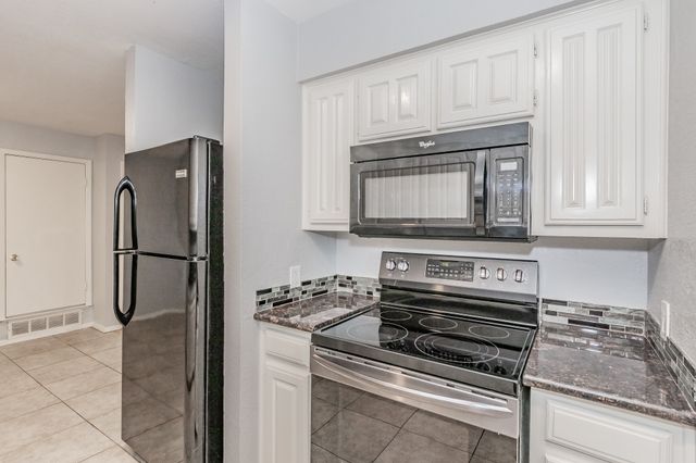 6616 Berke Place A, Fort Worth, TX 76116