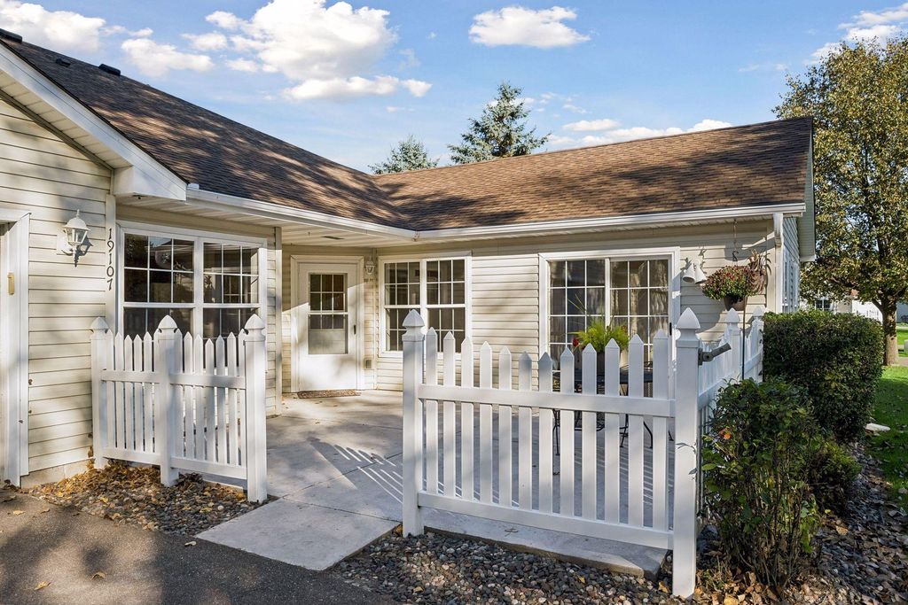 19107 Jackson Court NW, Elk River, MN 55330 — photo 4