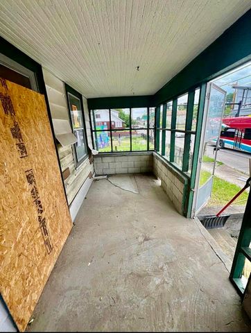 2230 Cleveland Avenue, Columbus, OH 43211