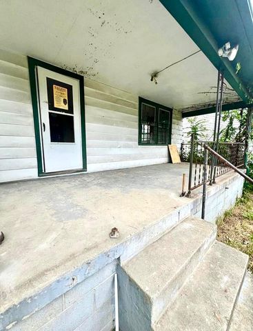 2230 Cleveland Avenue, Columbus, OH 43211