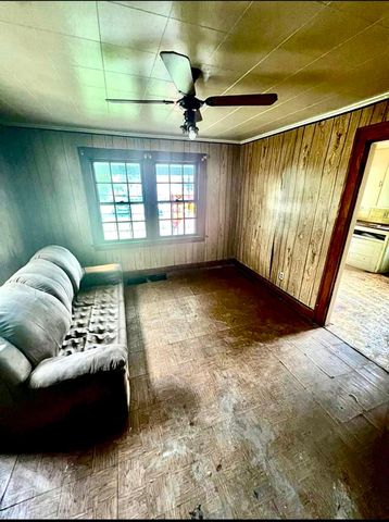 2230 Cleveland Avenue, Columbus, OH 43211