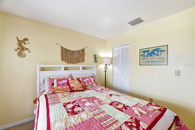7612 OAKMONT LANE, New Port Richey, FL 34654