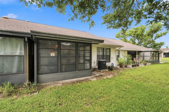 7612 OAKMONT LANE, New Port Richey, FL 34654
