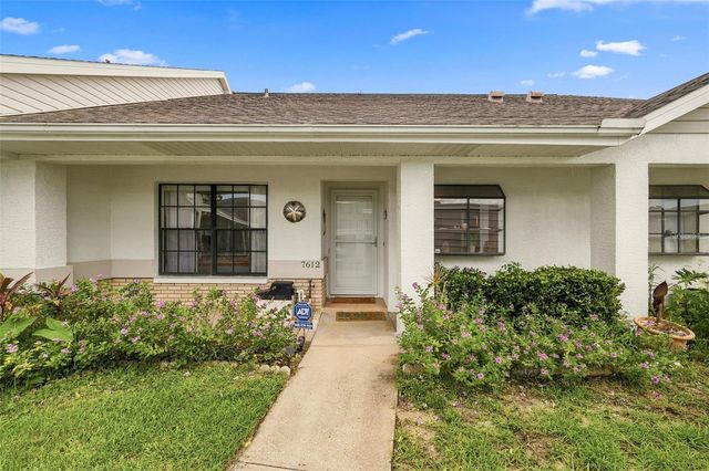 7612 OAKMONT LANE, New Port Richey, FL 34654