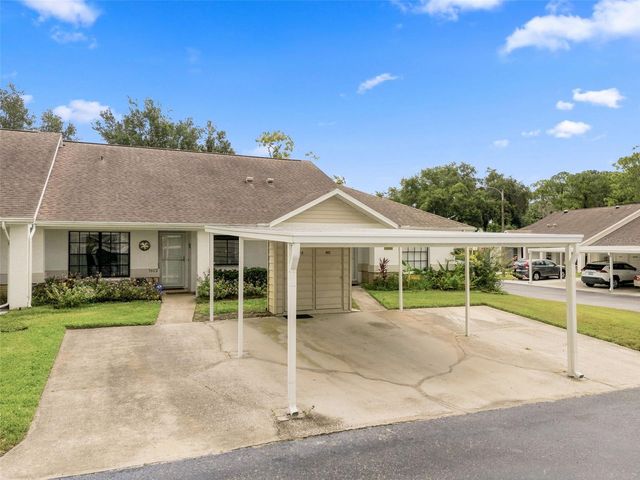 7612 OAKMONT LANE, New Port Richey, FL 34654