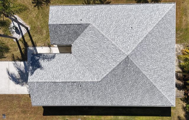 6049 Travelers Way, Fort Pierce, FL 34982