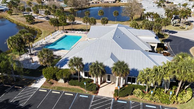 6049 Travelers Way, Fort Pierce, FL 34982