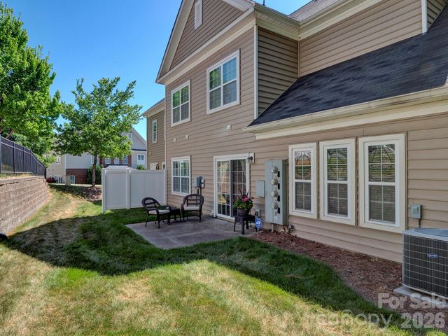 14726 Inter Milan Way, Charlotte, NC 28277