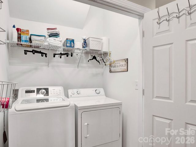 14726 Inter Milan Way, Charlotte, NC 28277