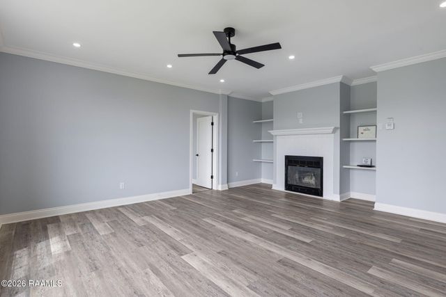 1402 L Dubois Road, New Iberia, LA 70560