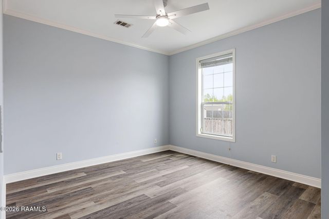 1402 L Dubois Road, New Iberia, LA 70560
