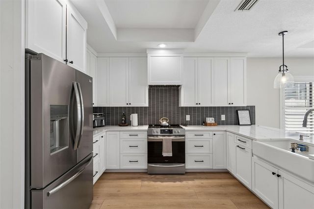 3512 W SAN JUAN STREET, Tampa, FL 33629