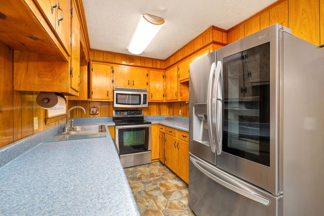 2414 Valleybrook Road, Sumter, SC 29154