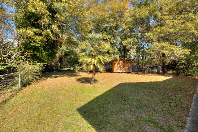 2414 Valleybrook Road, Sumter, SC 29154