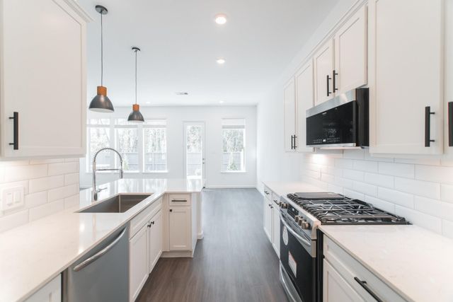 670 Royal Arch Drive, Conroe, TX 77304