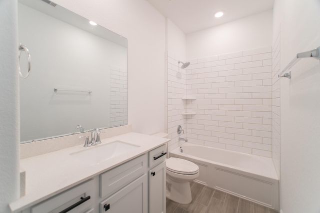 670 Royal Arch Drive, Conroe, TX 77304